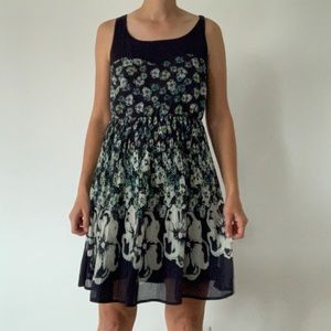 Lauren Conrad floral pleated dress - size 4